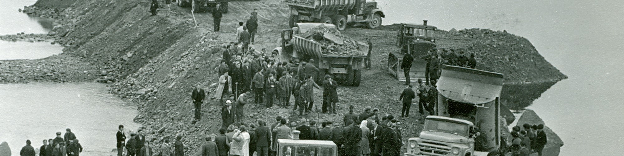 1974.gads. Daugavas aizsprostosana pie Rigas HES.jpg